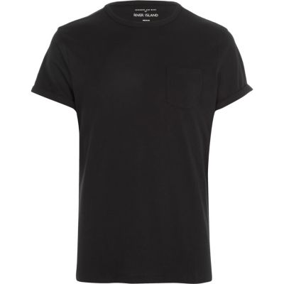 Black roll sleeve t-shirt